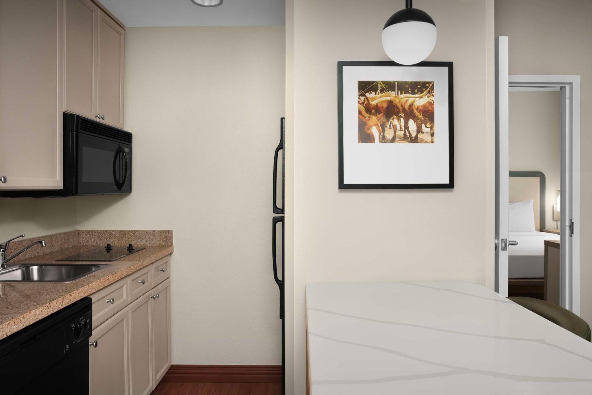 Homewood Suites By Hilton Irving-Dfw Airport מראה חיצוני תמונה