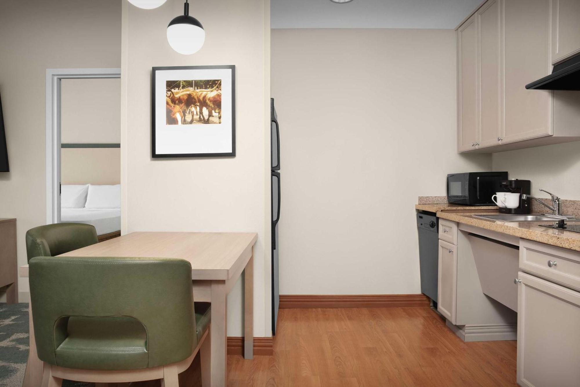 Homewood Suites By Hilton Irving-Dfw Airport מראה חיצוני תמונה